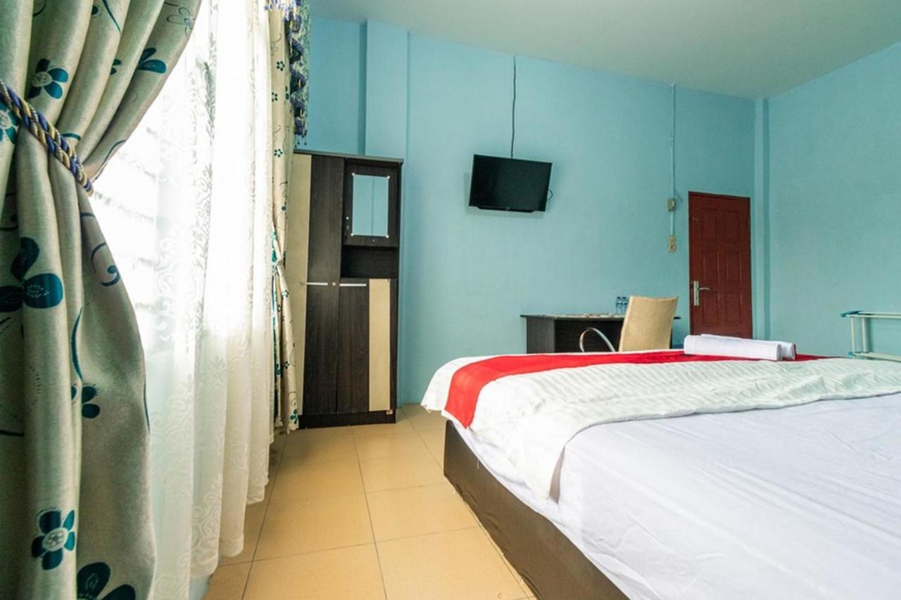 Reddoorz Syariah @ Jalan Setiabudi Medan 3 Exterior photo